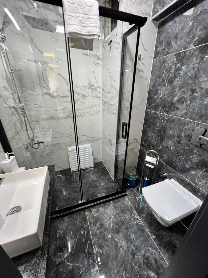Golden Stone Hotel Истанбул Екстериор снимка