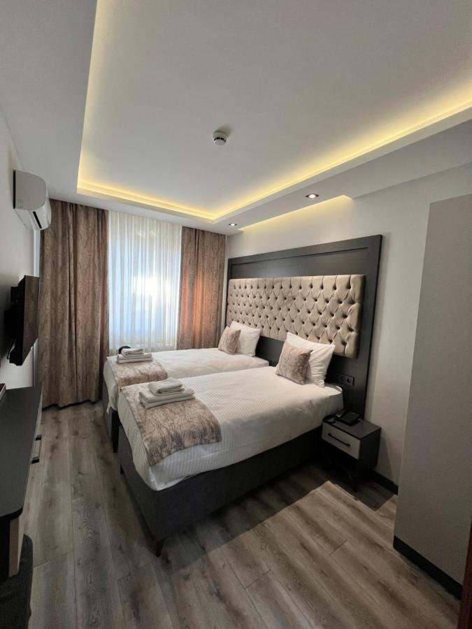 Golden Stone Hotel Истанбул Екстериор снимка