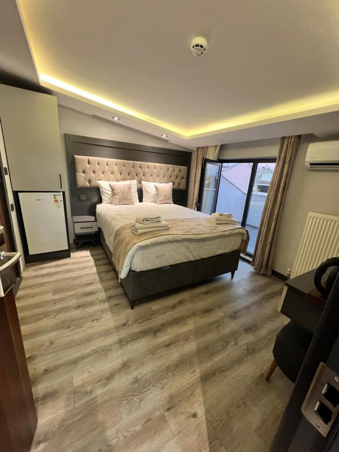 Golden Stone Hotel Истанбул Екстериор снимка